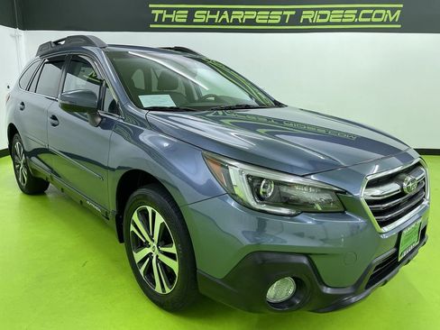 Used 2018 Subaru Outback 2.5i Limited image 2