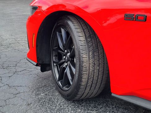 Certified 2025 Ford Mustang GT Premium image 33