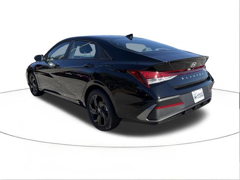 New 2026 Hyundai Elantra Sport image 5