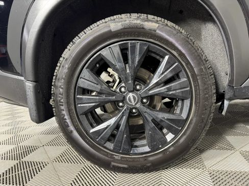 Used 2023 Nissan Rogue SV w/ SV Premium B Package AWD/4WD image 43