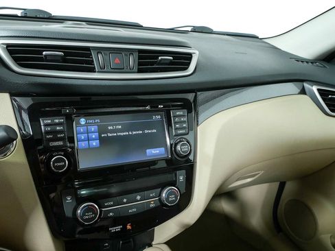 Used 2014 Nissan Rogue SL w/ SL Premium Package FWD image 12