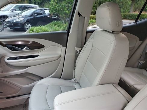 Used 2020 GMC Terrain Denali w/ Denali Premium Package image 31