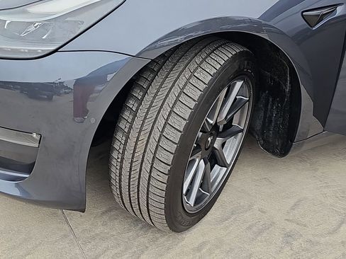 Used 2022 Tesla Model 3 Long Range image 37