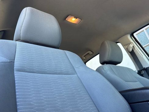 Used 2017 Toyota Tacoma SR5 w/ Tow Package image 18