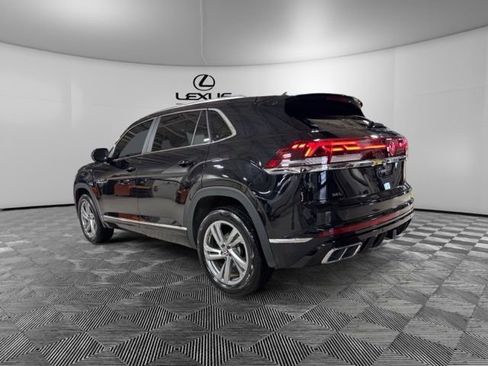 Used 2024 Volkswagen Atlas Cross Sport SEL R-Line image 5