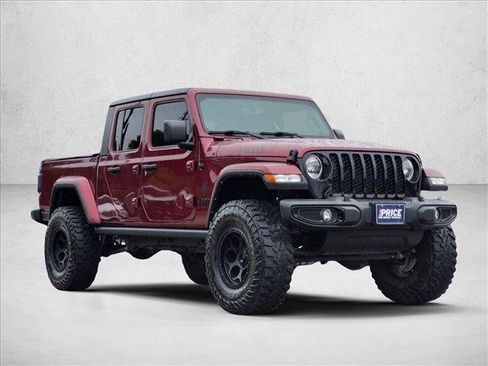 Used 2022 Jeep Gladiator Sport AWD/4WD image 3