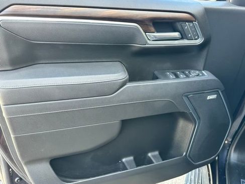 Used 2025 GMC Sierra 1500 SLT w/ SLT Premium Plus Package image 26