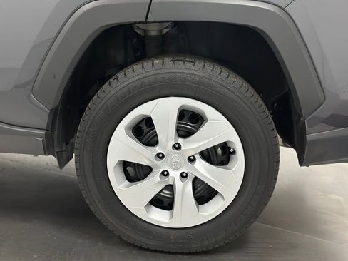 Used 2024 Toyota RAV4 LE image 25