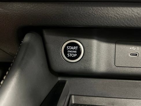 Used 2023 Nissan Rogue SL w/ SL Premium Package AWD/4WD image 29