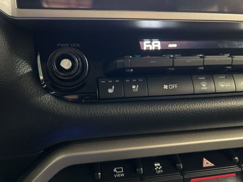 Used 2024 Toyota Tundra Limited w/ TRD Off-Road Package AWD/4WD image 23