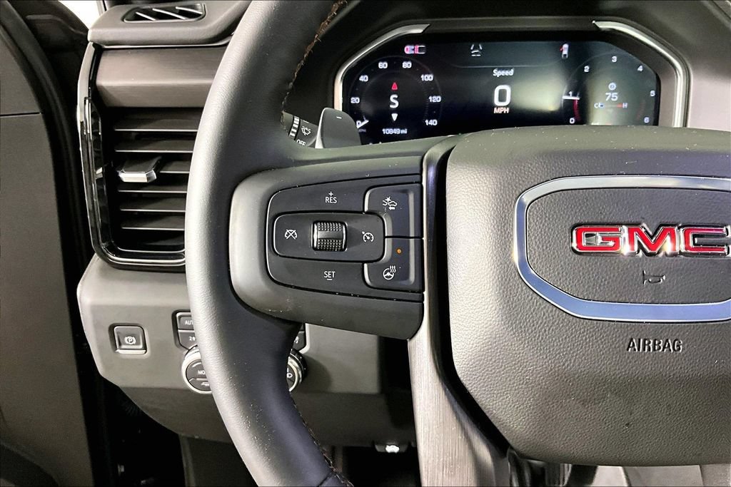 Used 2026 GMC Sierra 1500 AT4 w/ AT4 Premium Package AWD/4WD image 11