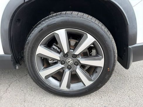 Used 2023 Honda Pilot Touring image 26