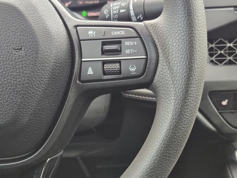 Certified 2023 Honda Accord EX image 25