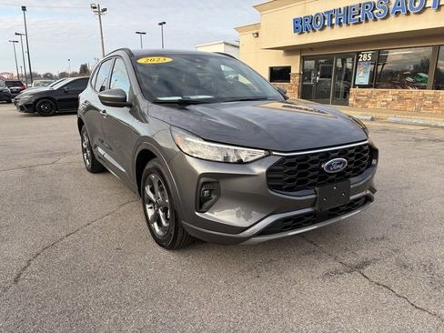 Used 2023 Ford Escape ST-Line Select image 11