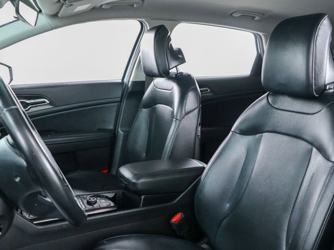 Used 2023 Kia Sportage EX image 23