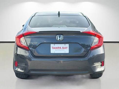 Used 2018 Honda Civic EX-T image 4