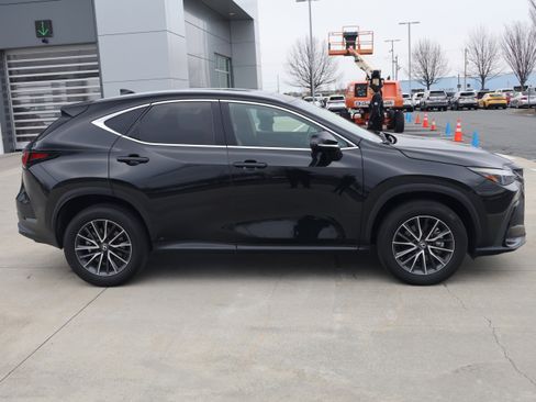 Used 2024 Lexus NX 350 AWD image 10