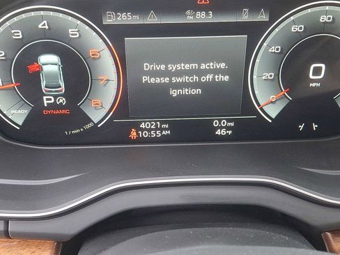 Certified 2025 Audi Q5 2.0T Premium Plus w/ Premium Plus Package image 13