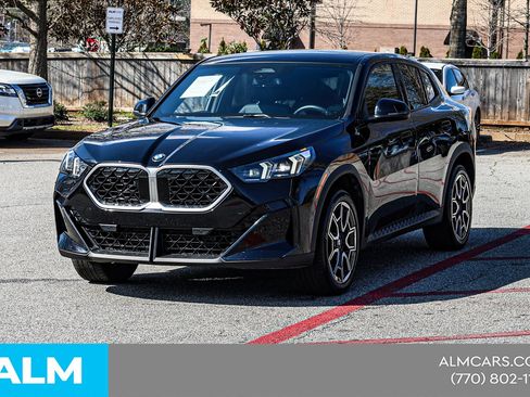 Used 2025 BMW X2 xDrive28i w/ Convenience Package AWD/4WD image 3