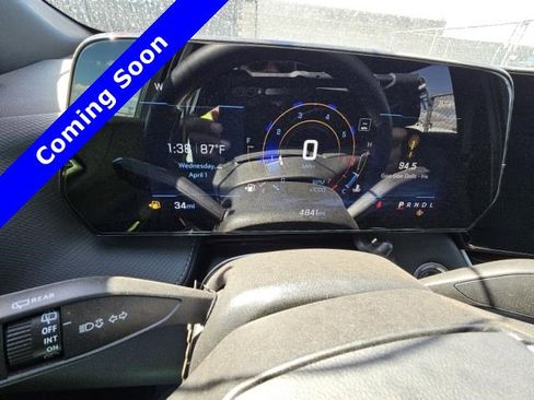 Used 2025 Chevrolet Equinox LT image 14