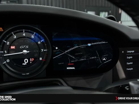 Used 2024 Porsche 911 Targa 4 GTS image 43