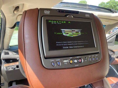 Used 2018 Cadillac Escalade Luxury RWD image 28