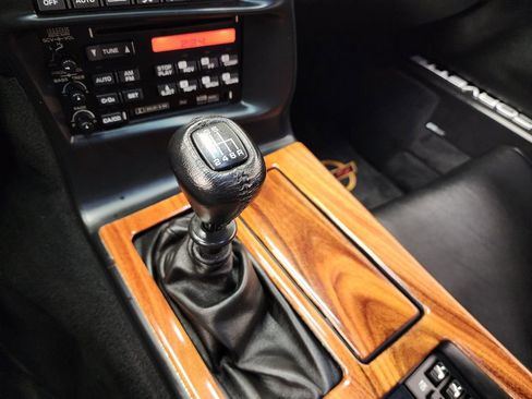 Used 1994 Chevrolet Corvette Coupe image 23