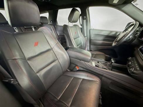 Used 2023 Dodge Durango GT image 37