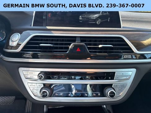 Used 2018 BMW 740i xDrive image 20