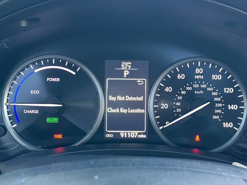 Used 2015 Lexus NX 300h AWD image 34