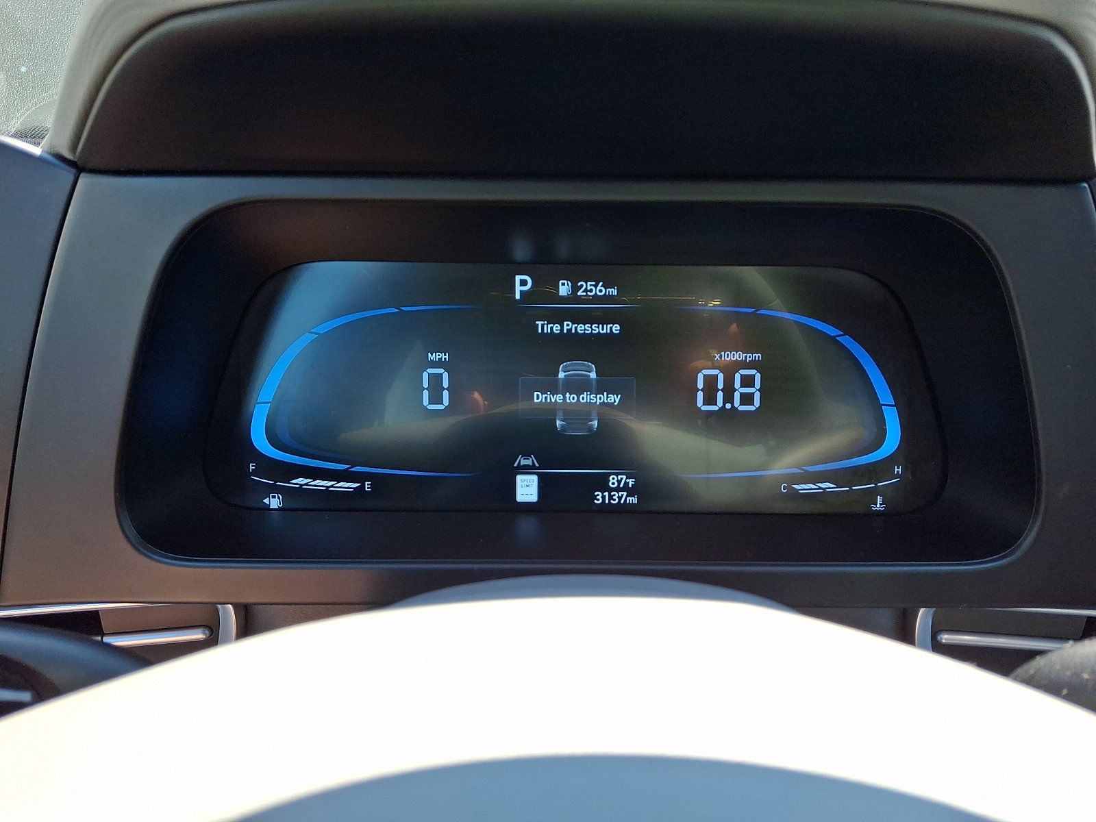 Certified 2025 Hyundai Elantra Sport FWD image 19