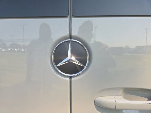 Used 2022 Mercedes-Benz Sprinter 2500 image 70