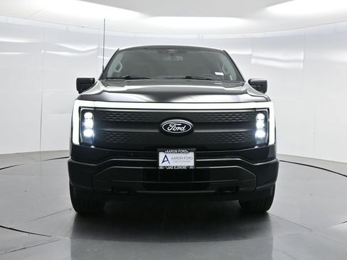 Used 2025 Ford F150 Lightning XLT AWD/4WD image 28