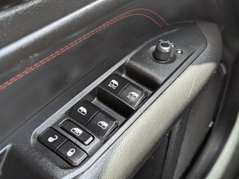 Used 2024 Jeep Compass Trailhawk AWD/4WD image 31