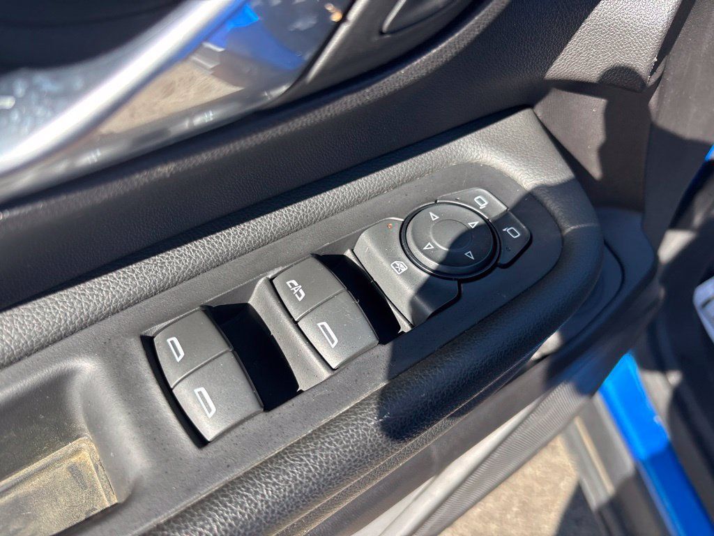 Used 2024 GMC Terrain AT4 w/ LPO, Floor Liner Package AWD/4WD image 17