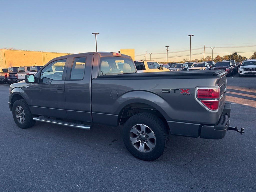 Used 2013 Ford F150 STX w/ Mid Equipment Group AWD/4WD image 3