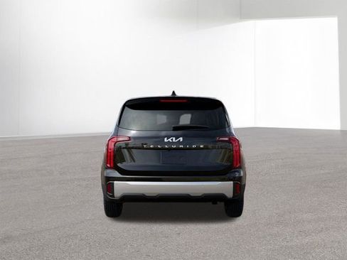 New 2025 Kia Telluride LX image 5