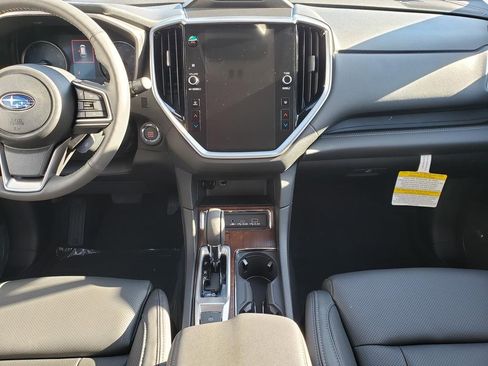New 2025 Subaru Ascent Touring image 9