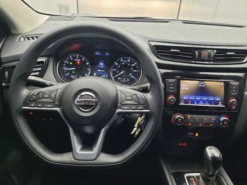 Used 2021 Nissan Rogue Sport S FWD image 22