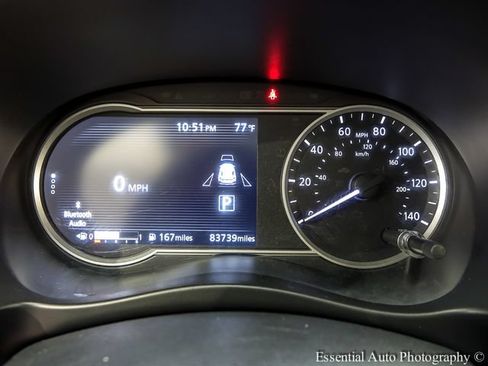 Used 2018 Nissan Kicks SV FWD image 13