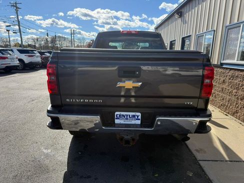 Used 2016 Chevrolet Silverado 2500 LTZ w/ LTZ Plus Package image 7
