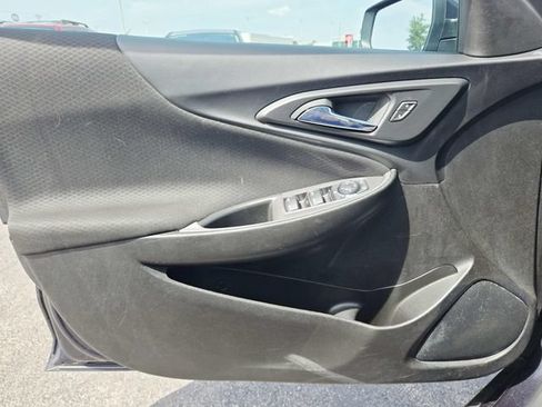 Used 2023 Chevrolet Malibu LT FWD image 29