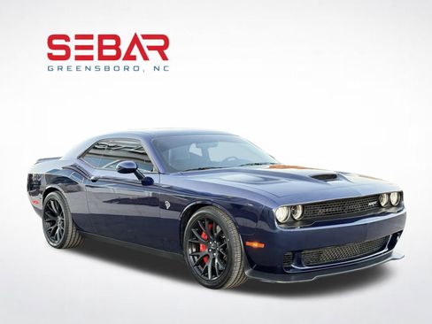 Used 2015 Dodge Challenger SRT Hellcat image 5