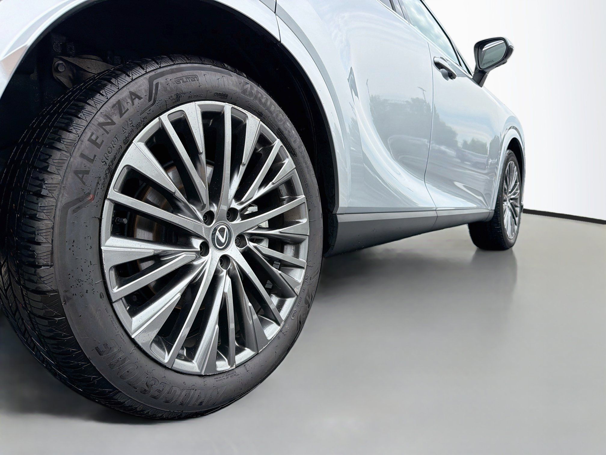 Certified 2024 Lexus RX 350 AWD w/ Convenience Package image 7