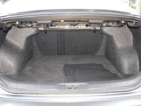 Used 2024 Nissan Altima 2.5 SV FWD image 32