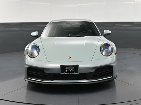 Certified 2025 Porsche 911 Carrera RWD image 11