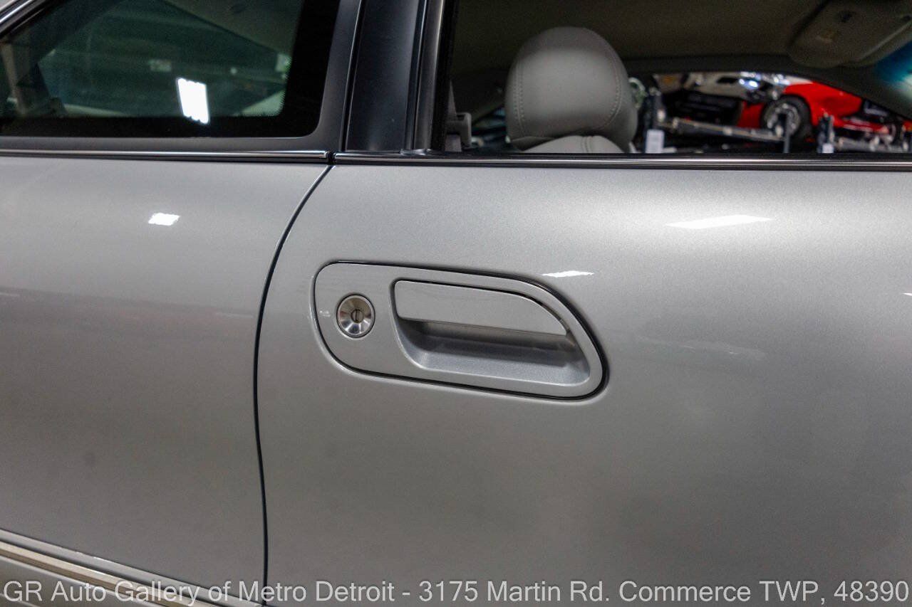 Used 1998 Lincoln Mark VIII RWD image 36