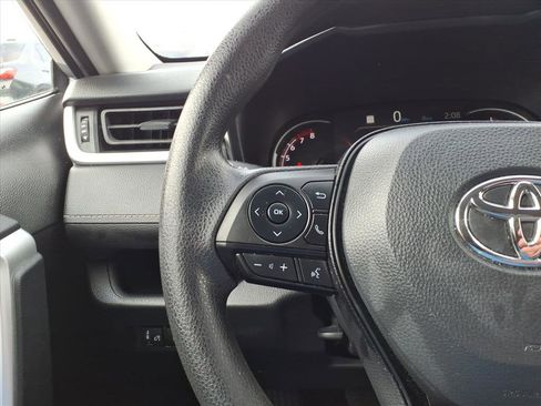 Used 2023 Toyota RAV4 LE image 13