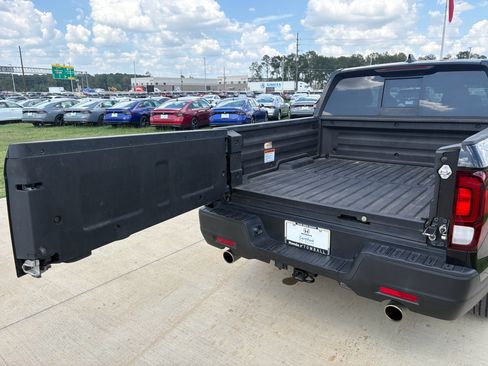 Certified 2024 Honda Ridgeline RTL image 30