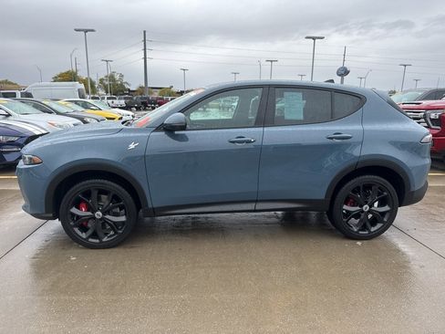 Certified 2024 Dodge Hornet GT w/ Track Pack image 23